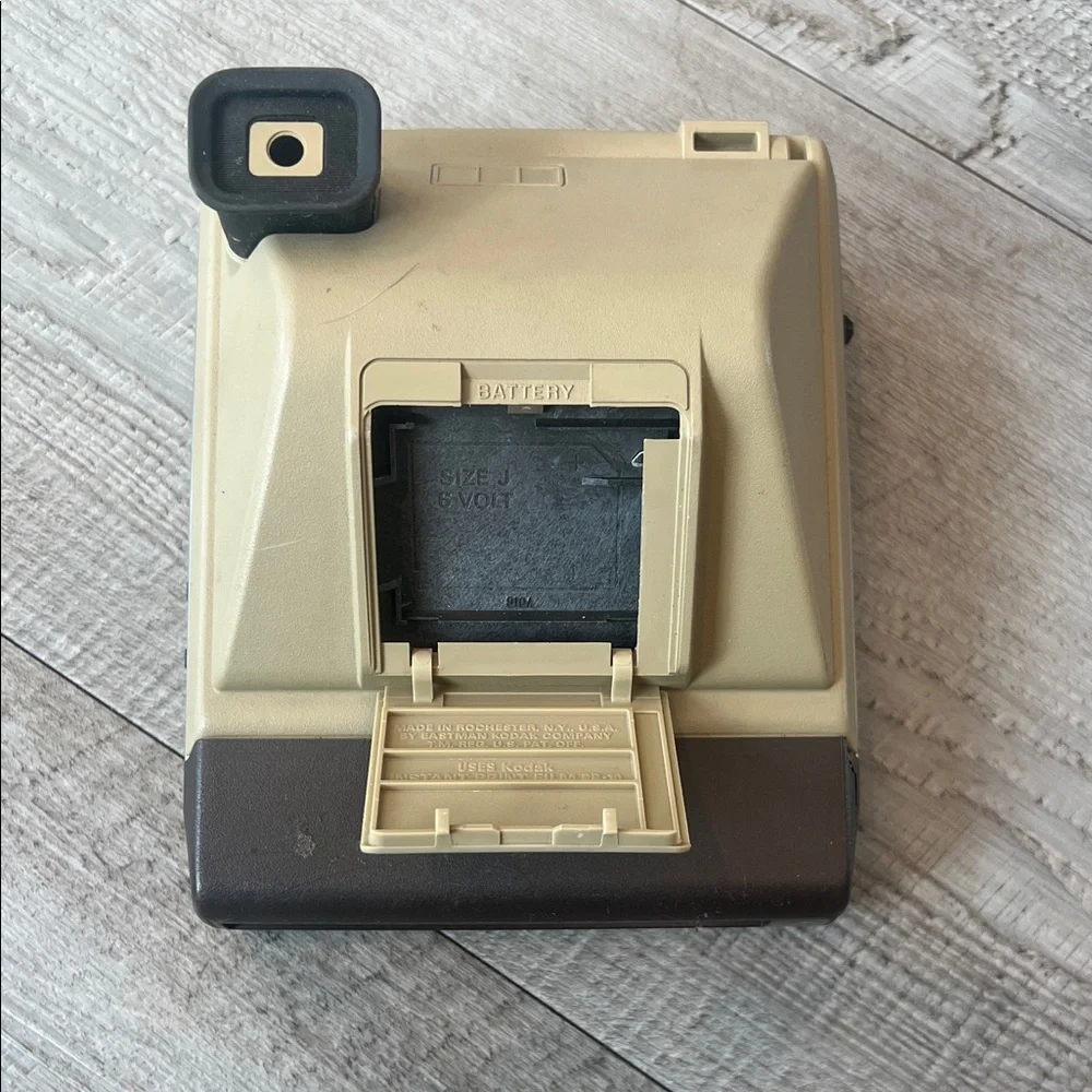 Kodak Partytime Instant Camera - Tan and Black